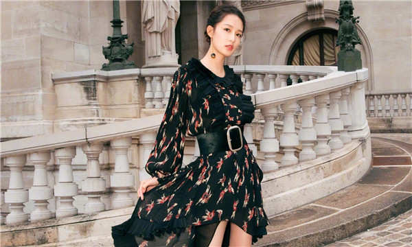 万城镇标题：包生男孩机构：助你成功代怀生子，实现家庭梦想